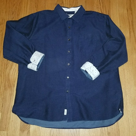 Van Heusen Other - Polka Dot men's shirt